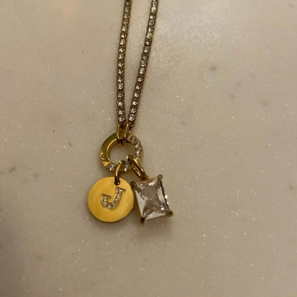 Alphabet initial letter necklace with Rhinestone chain - Picture 3 of 5